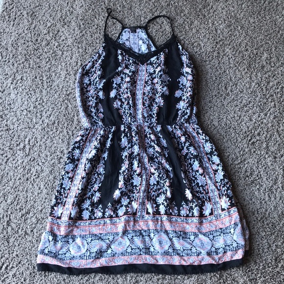 Forever 21 Dresses & Skirts - Forever 21 plus size tank floral mini dress 2X